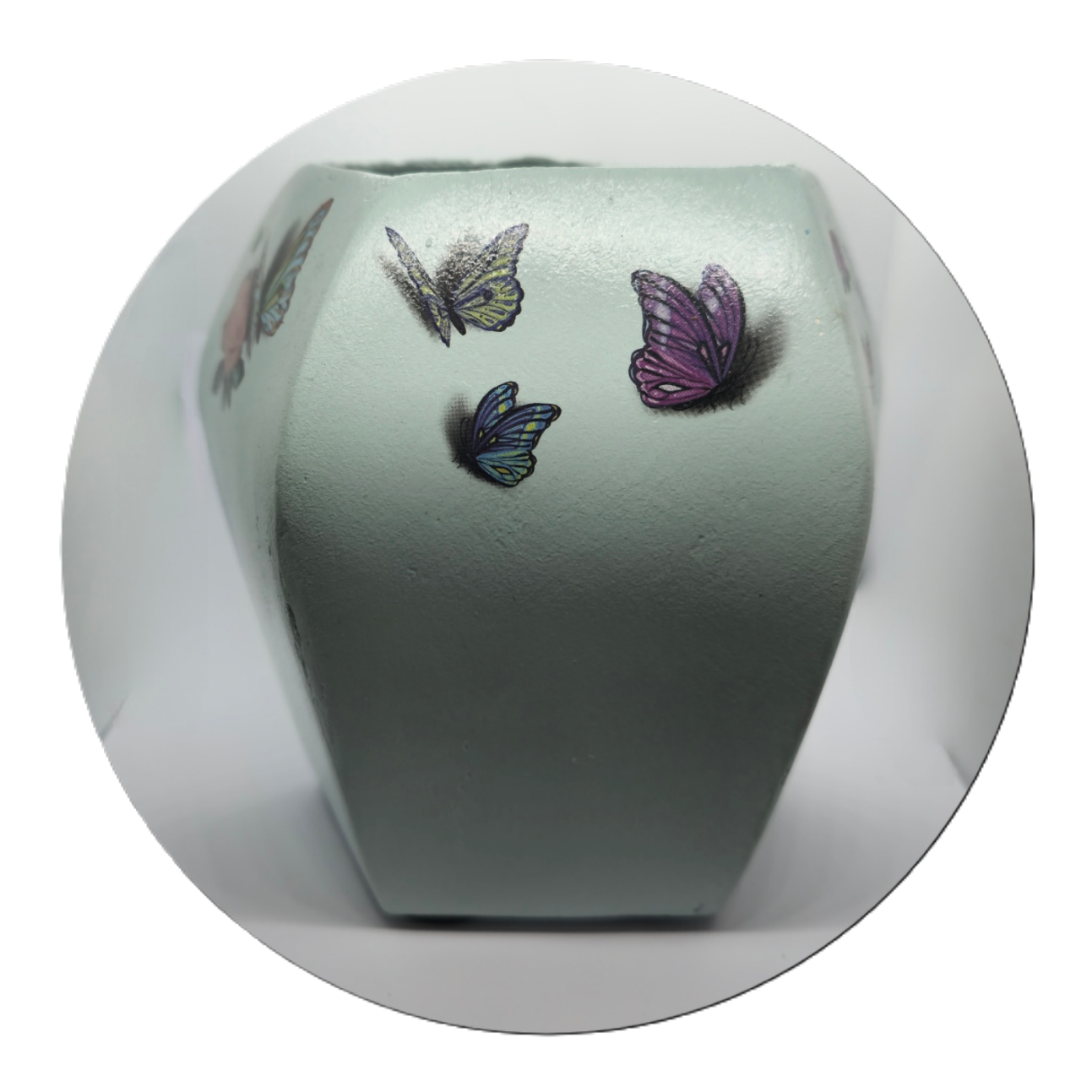 Vilnona Vase